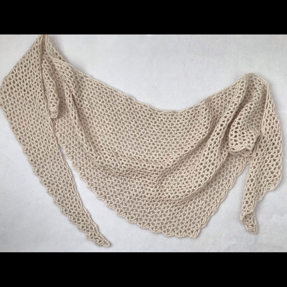 NEW Handmade Asymmetrical Triangular Scarf in Aqua Color - Picture 5 of 6